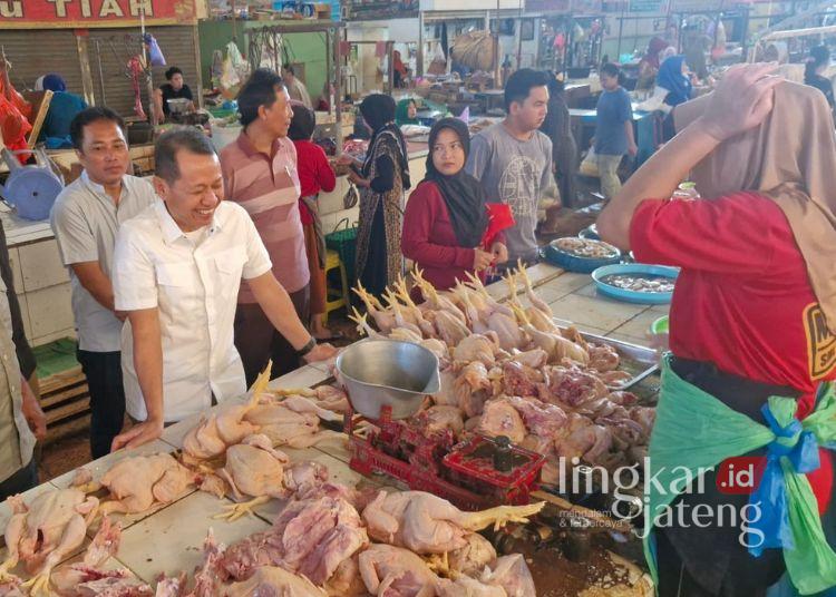 Bupati Kudus Pastikan Harga Komoditas Sembako di Pasar Masih Terkendali